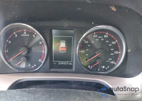 2016 Toyota Rav4 Se из США, поврежденный, VIN JTMJFREV1GJ075998